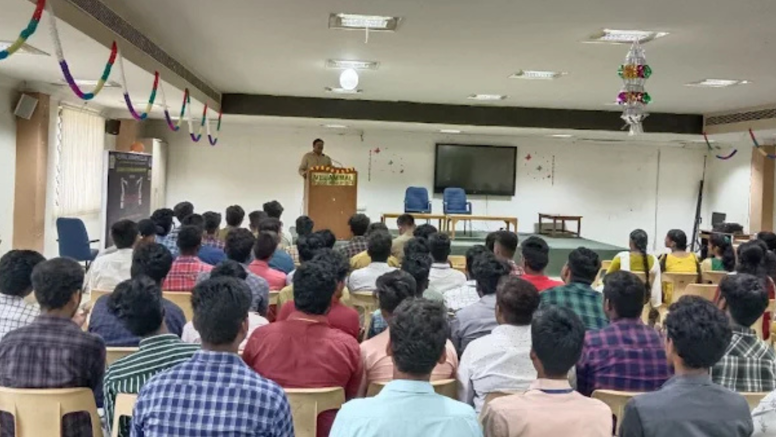 Aarvam Ias Academy Chennai Hero Slider - 1