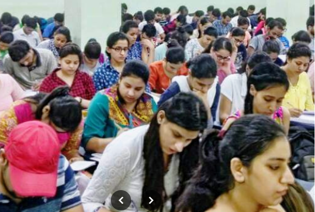 Career Endeavour CSIR NET Coaching Delhi  Hero Slider - 2
