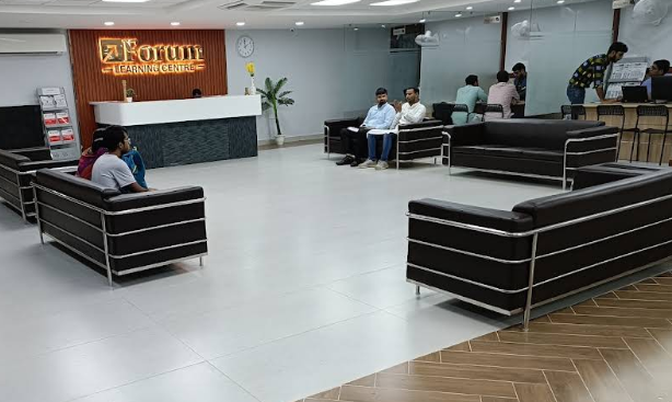 Forum IAS Academy Karol Bagh Delhi Hero Slider - 3
