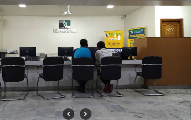 IES Master New Delhi  Hero Slider - 1