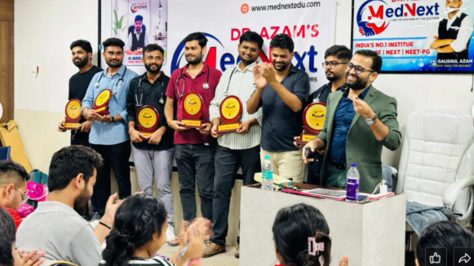 MedNext Institute New Delhi Hero Slider - 3