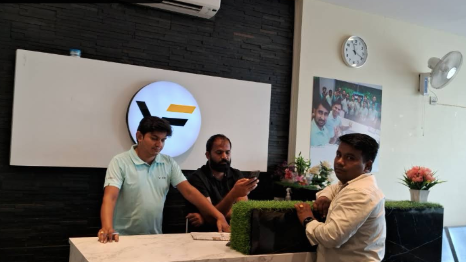 V First Coaching Jaipur Hero Slider - 2