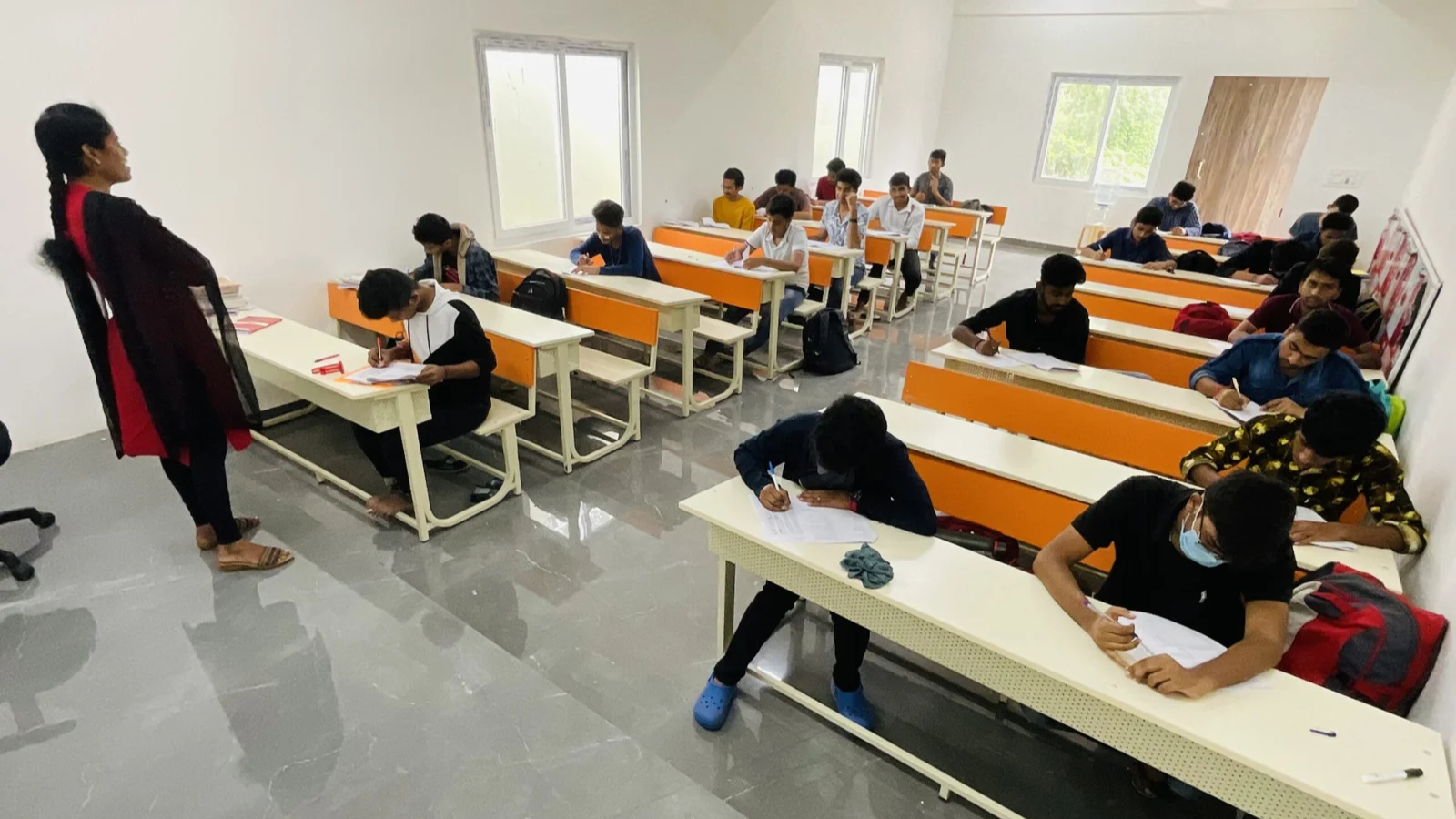 Vaidya Medical Academy Bangalore Hero Slider - 1